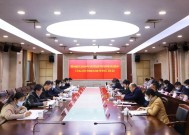 张国清赶赴贵州毕节黔西市指导游船倾覆事故应急救援救治工作|界面新闻 · 快讯